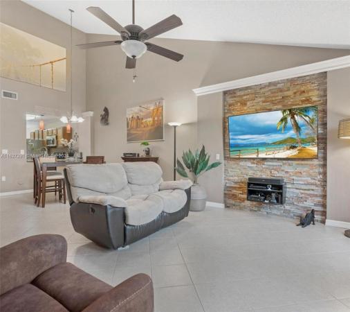 The Townhomes Of Sherbrooke, 1549 N 14th Ter #1549, Hollywood, Florida 33020, image 1