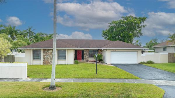 Glen Cove West, 11708 SW 95th St, Kendall, Florida 33186, image 1
