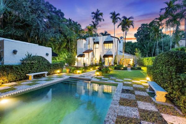 Granada, 1025 Alhambra Cir, Coral Gables, Florida 33134, image 2