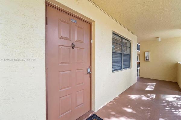 Saxon Woods, 2029 Coral Ridge Dr #S207, Coral Springs, Florida 33071, image 1