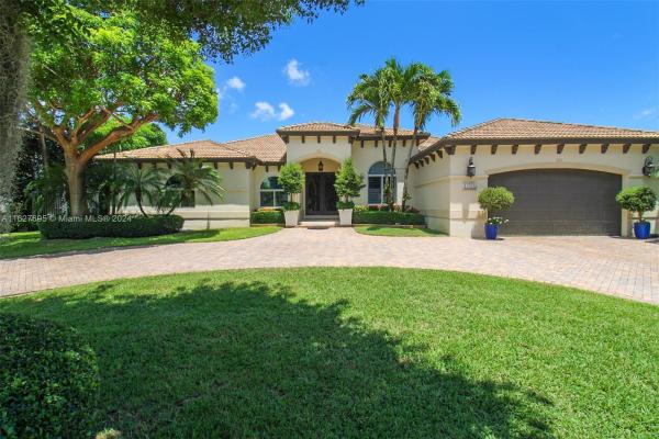 Valencia Acres, 18569 SW 133rd Ave, South Miami Heights, Florida 33177, image 1