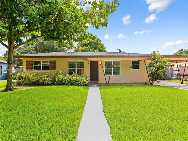 Lauderdale Golf Estates, 920 SW 50th Ave, Plantation, Florida 33317, image 1
