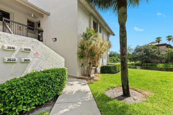 Karanda Village 6, 3631 NW 35th St #1657, Coconut Creek, Florida 33066, image 1