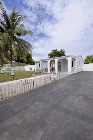 Bunche Park, 16440 NW 17th Ct, Miami Gardens, Florida 33054, image 3