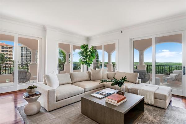 Venice At Deering Bay, 13645 Deering Bay Dr #154, Coral Gables, Florida 33158, image 1