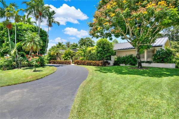 13835 SW 102nd Ct, Kendall, Florida 33176, image 3