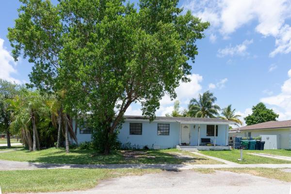 Cutler Ridge Manor Estates, 19930 Coral Sea Rd, Cutler Bay, Florida 33157, image 3