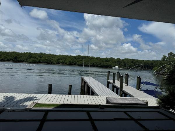 Poinciana Island Yacht & Racquet Club, 450 Poinciana Dr #1612, Sunny Isles Beach, Florida 33160, image 1