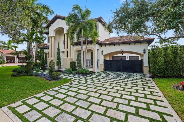 Parkland Estates, 10221 Majestic Trl, Parkland, Florida 33076, image 1