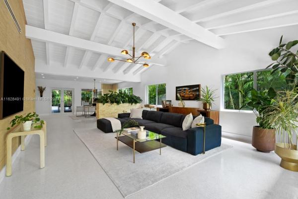 San Marino Island, 111 3rd San Marino Ter, Miami Beach, Florida 33139, image 1