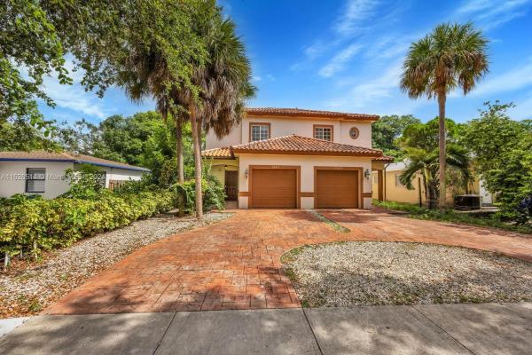 Hollywood Beach Gardens, 5645 Lincoln #5645, Hollywood, Florida 33021, image 1
