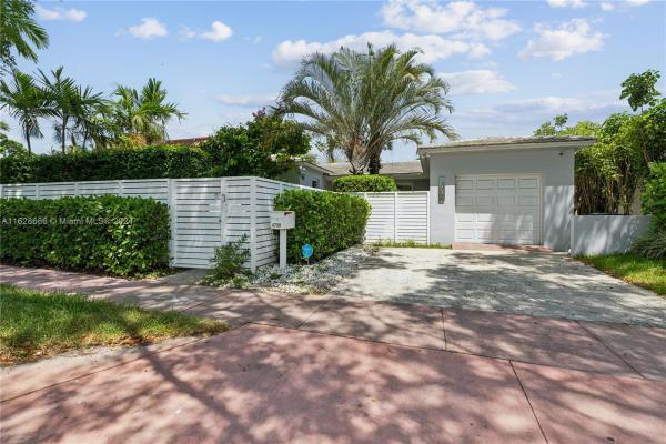 Nautilus, 4756 Alton Rd, Miami Beach, Florida 33140, image 1