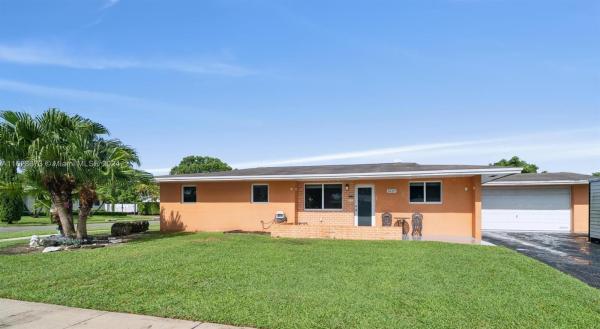 Homriv, 1620 NW 12th Ave, Homestead, Florida 33030, image 1