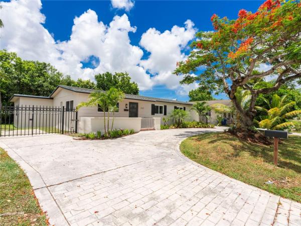 South Miami Heights Residential, 11621 SW 184th St, South Miami Heights, Florida 33157, image 1