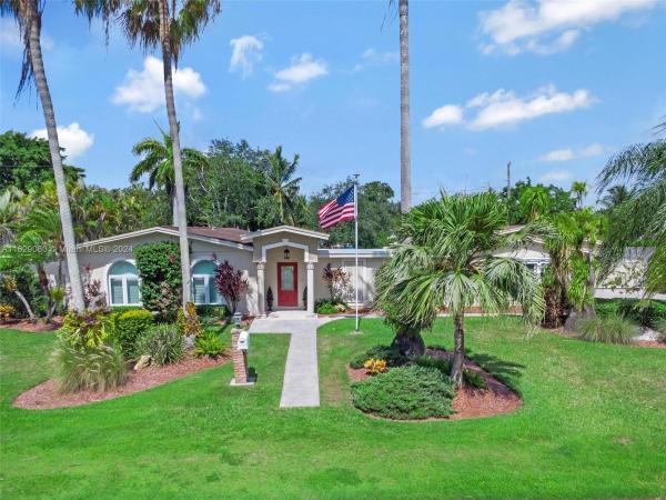 University Pines, 14540 SW 95th Ave, Kendall, Florida 33176, image 3