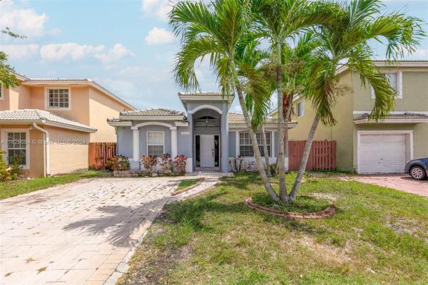 Belmont At The Hammocks, 16112 SW 104th Ter, The Hammocks, Florida 33196, image 3