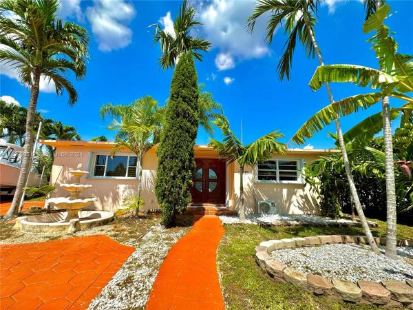 Fairway Lake South, 16142 SW 107th Ct, Palmetto Estates, Florida 33157, image 1