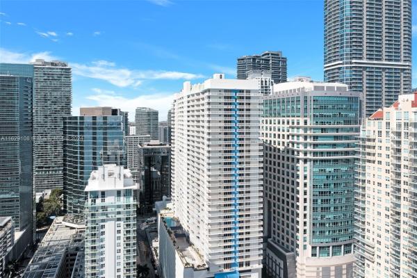 The Club At Brickell Bay, 1200 Brickell Bay Dr #3403, Miami, Florida 33131, image 3