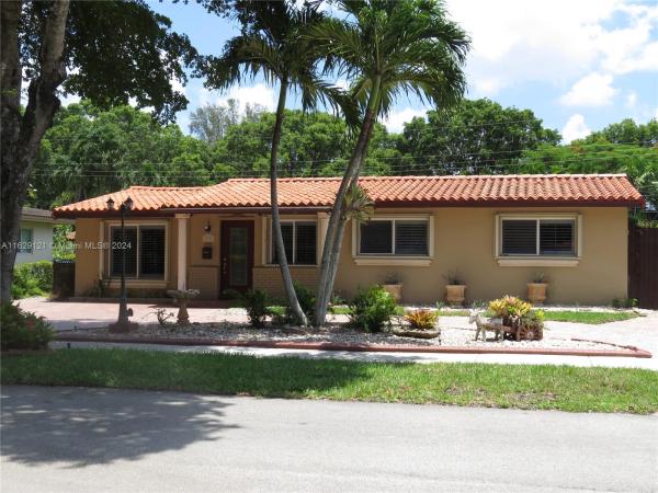 Miami Lakes Residential, 14201 Lake Saranac Ave, Miami Lakes, Florida 33014, image 1