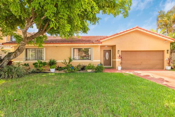 Paseos 2, 15986 SW 109th St, The Hammocks, Florida 33196, image 1