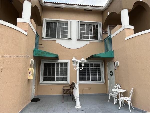 Lago Lindo Townvillas, 13160 SW 64th Ter #1605, Kendale Lakes, Florida 33183, image 1