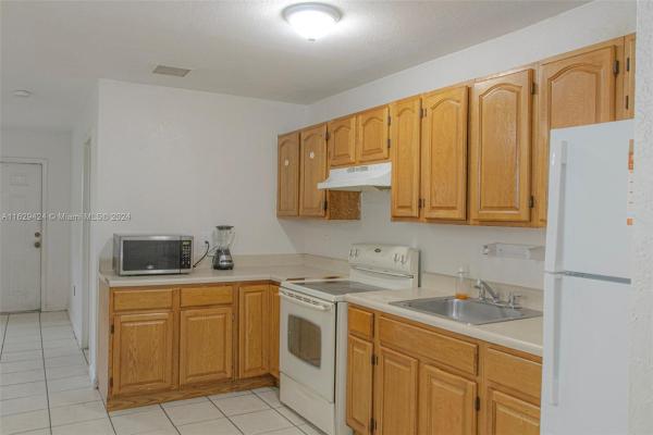 Seapines, 14316 SW 283rd St #14316, Leisure City, Florida 33033, image 1
