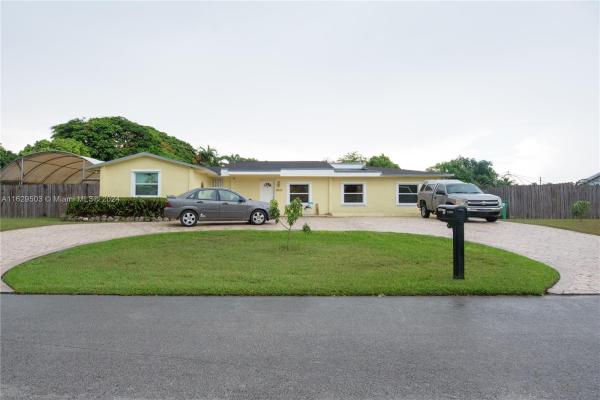 Waldin Park Estates, 16021 SW 281st St, The Hammocks, Florida 33033, image 1