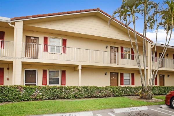 Holiday Village Of Coral Springs, 3648 N University Dr #B-3, Coral Springs, Florida 33065, image 1