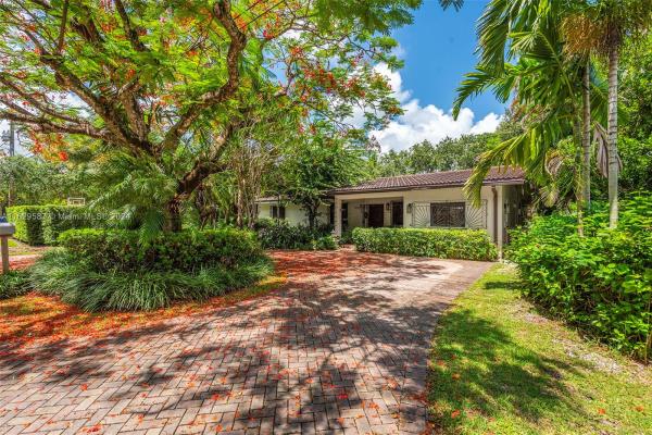 7620 SW 59th Ave, South Miami, Florida 33143, image 2