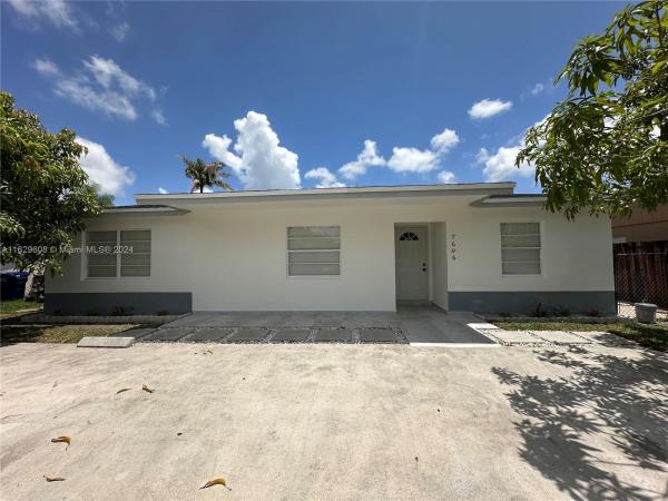 North Lauderdale Village, 7696 SW 7th St, North Lauderdale, Florida 33068, image 1