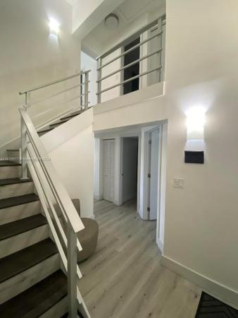 Catalonia Lake Villas, 14325 Kendale Lakes Cir, Kendale Lakes, Florida 33183, image 3