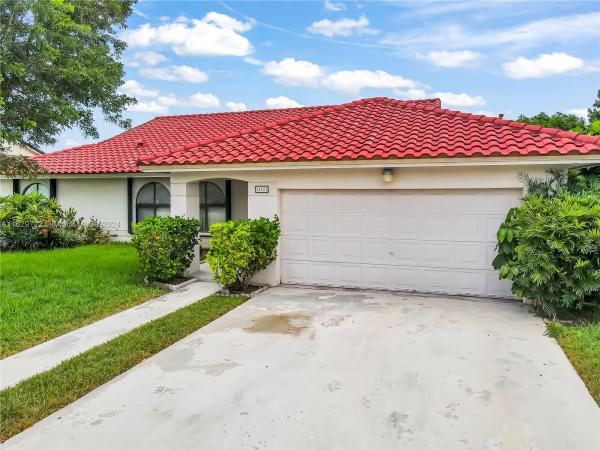Richmond West No HOA, 14921 SW 169th Ln, Richmond West, Florida 33187, image 1
