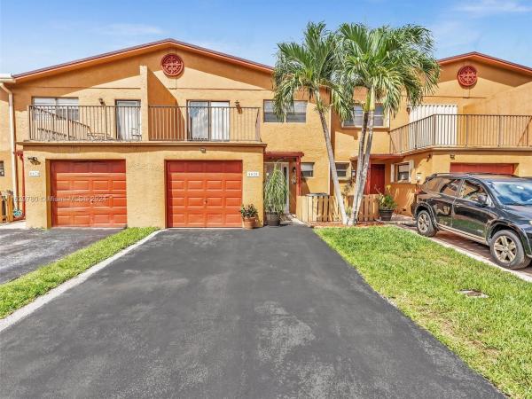 Fairways Of Sunrise, 8028 NW 28th Pl #8028, Sunrise, Florida 33322, image 1