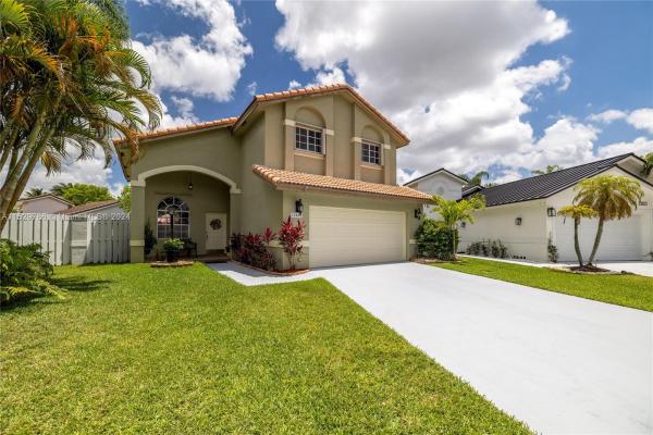 Tiffany Cove At Silver Lakes, 17643 SW 5th St, Pembroke Pines, Florida 33029, image 1