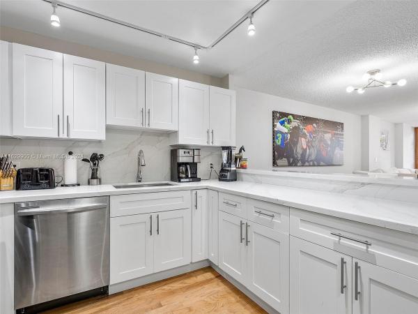 Towers Of Oceanview South, 600 Parkview Dr #217, Hallandale Beach, Florida 33009, image 1