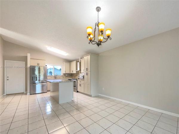 1265 SW 143rd Pl, Unincorporated Dade County, Florida 33184, image 3