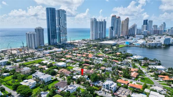 Golden Shores Ocean Boulevard Estates, 312 189th St, Sunny Isles Beach, Florida 33160, image 2