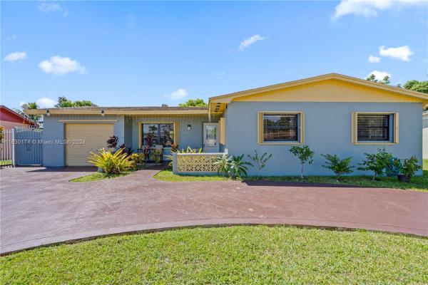 Fairway House, 15711 SW 106th Ave, Palmetto Estates, Florida 33157, image 3