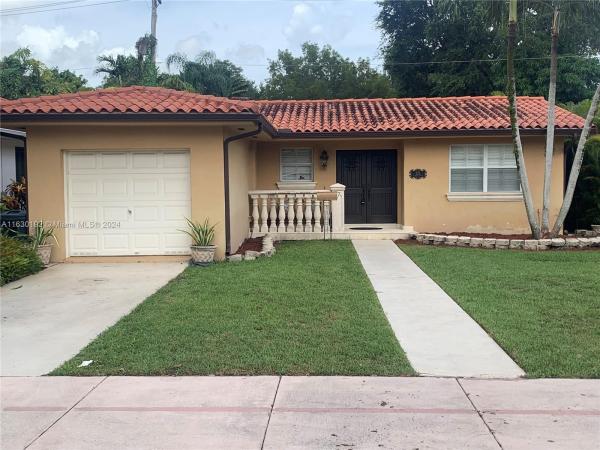 Tamiami Place, 825 El Rado St, Coral Gables, Florida 33134, image 1