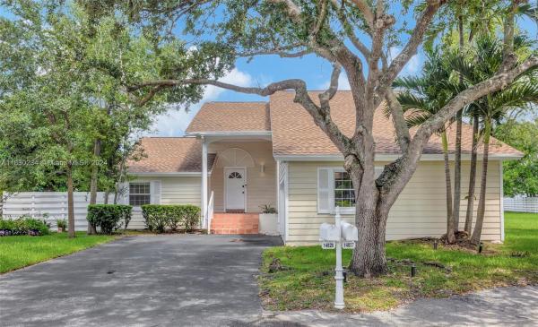 Willow Bend, 14828 SW 139th Pl, Country Walk, Florida 33186, image 3