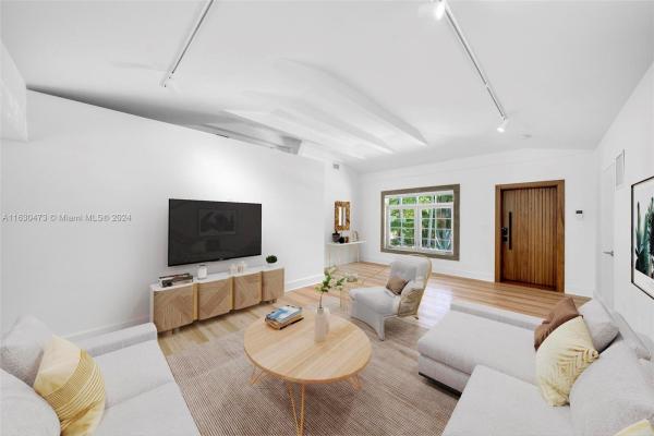 Washington Place, 821 NE 71st St, Miami, Florida 33138, image 2