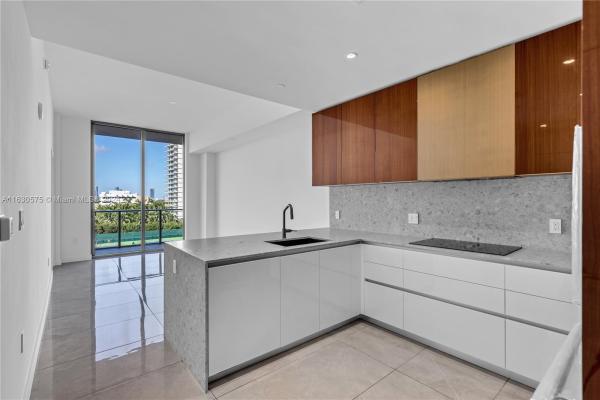 Mr C Tigertail Residences, 2678 Tigertail Ave #612, Miami, Florida 33133, image 3