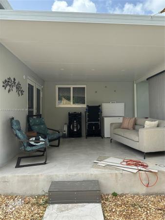 Gem Homes, 14381 SW 297th St, Leisure City, Florida 33033, image 3
