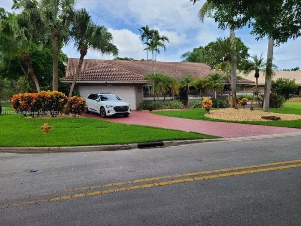 Cypress Lakes, 899 NW 107th Ln, Coral Springs, Florida 33071, image 1