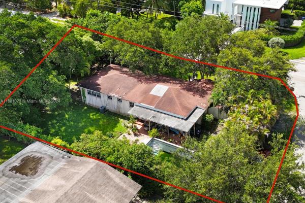 Davis Highlands, 5885 SW 80th St, South Miami, Florida 33143, image 1