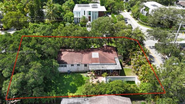 Davis Highlands, 5885 SW 80th St, South Miami, Florida 33143, image 3