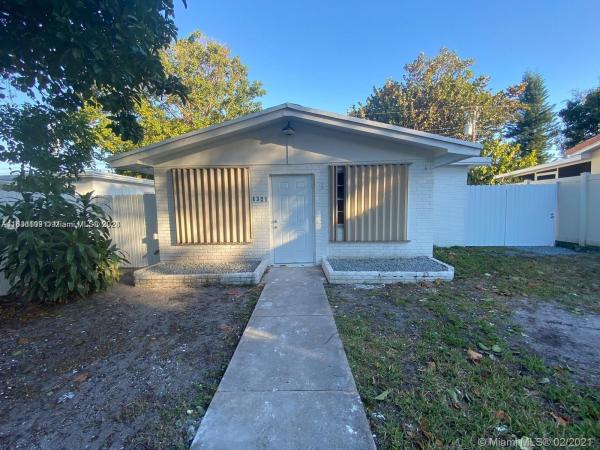 Gracewood, 6321 Buchanan St, Hollywood, Florida 33024, image 1