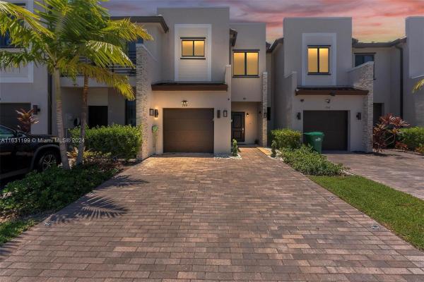 Via Ventura, 760 NE 208th Ln #760, Ojus, Florida 33179, image 1