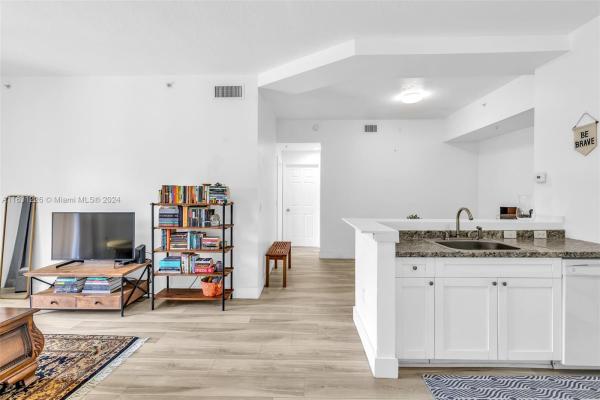 Palm Gardens At Doral, 7290 NW 114th Ave #204-7, Doral, Florida 33178, image 1