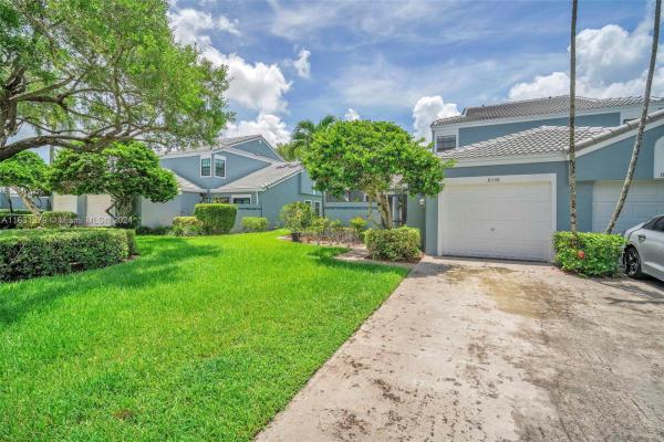 Waterford Town Villas At Woodmont, 8238 Waterford Ln #8238, Tamarac, Florida 33321, image 1